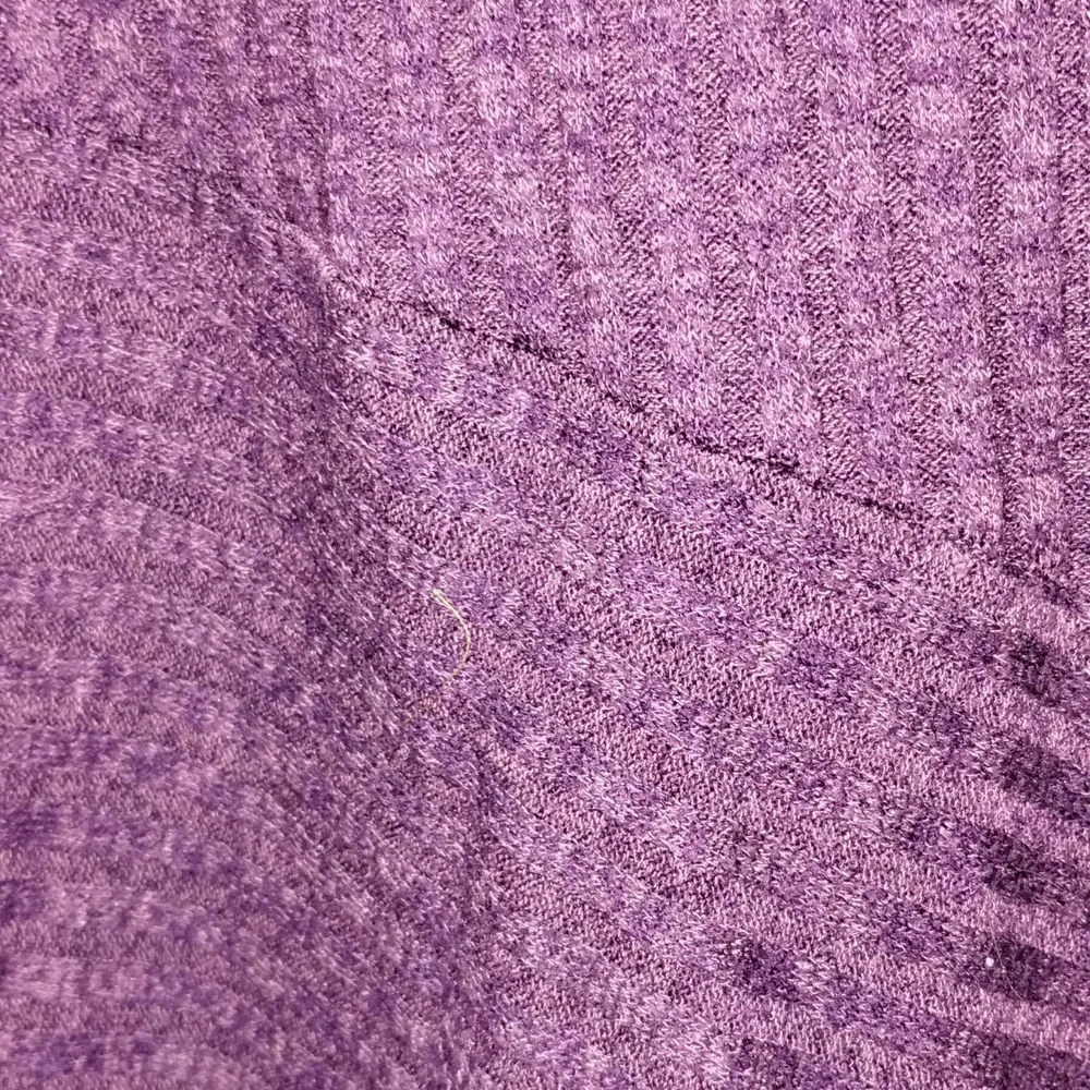 Turtle neck cowl neck - Picture 2 of 3